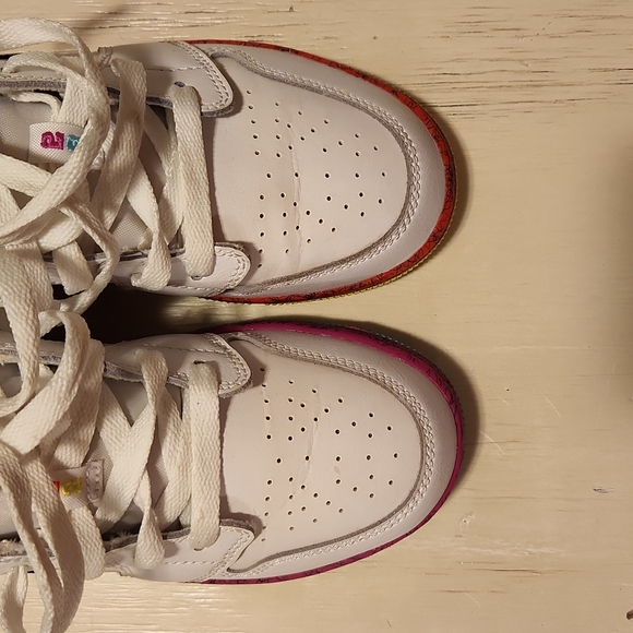 Nike Air Jordan Size 4Y - Picture 2 of 5